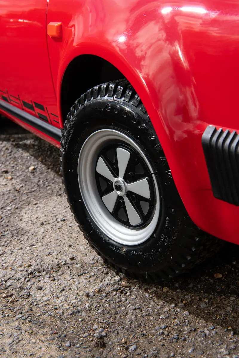 Porsche 911 Junior Petrol-Engined Scale Car For Sale