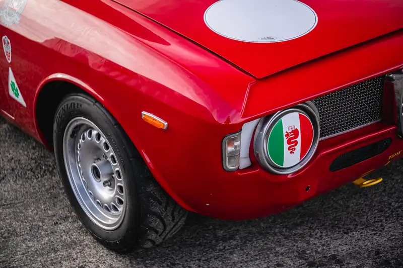 1964 Alfa Romeo Giulia Sprint GT (Tipo 105)-Sold