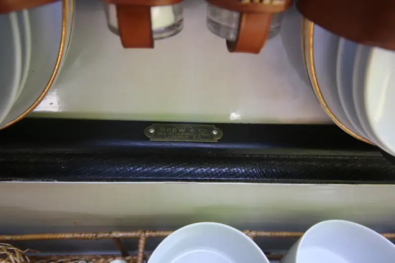 1909 Drew Six-Person Picnic Set in Remarkable Condition-For Sale