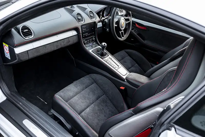 2020 Porsche Cayman GT4 '718' 114 miles-For Sale