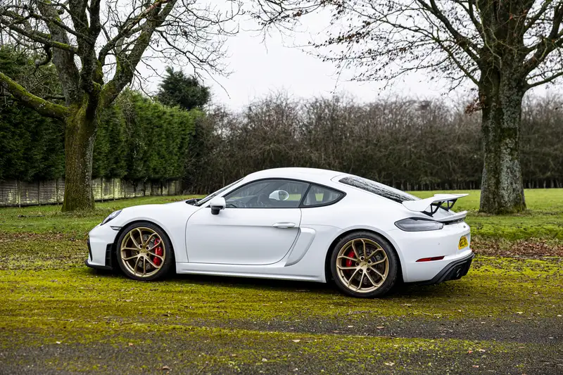 2020 Porsche Cayman GT4 '718' 114 miles-For Sale