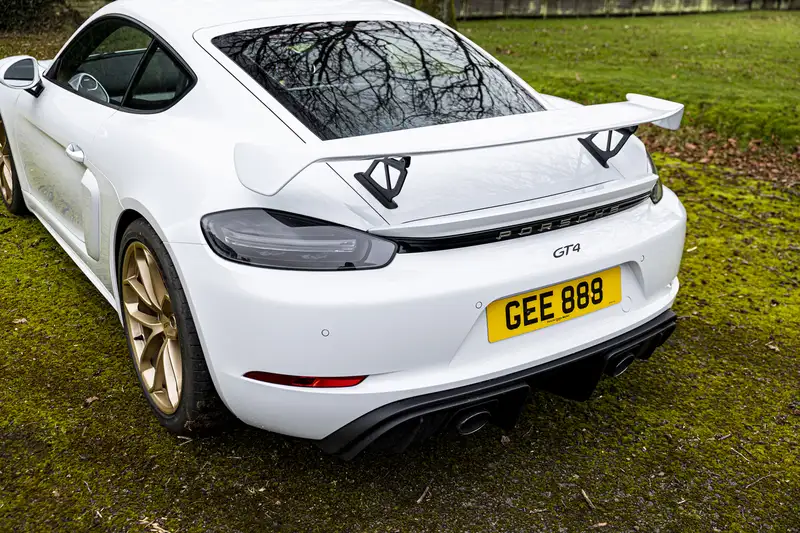2020 Porsche Cayman GT4 '718' 114 miles-For Sale