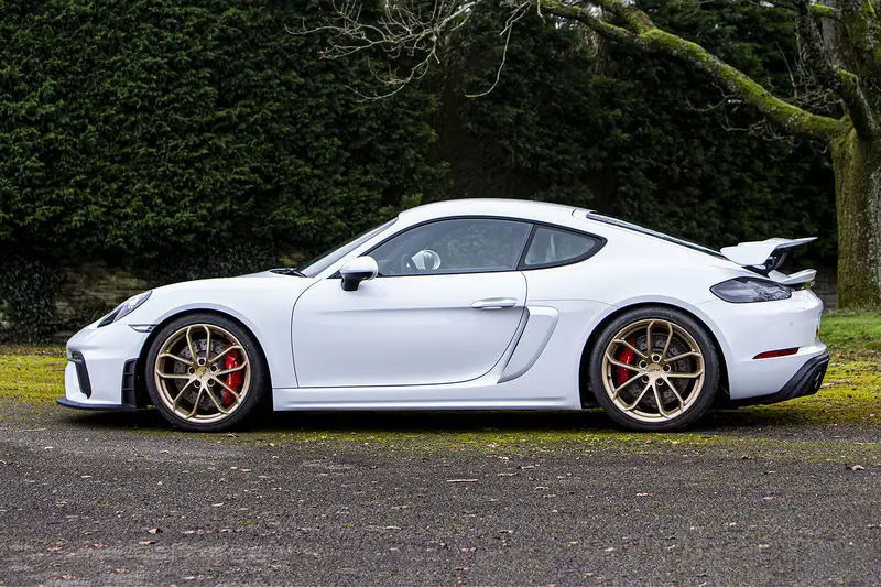 2020 Porsche Cayman GT4 '718' 114 miles-For Sale