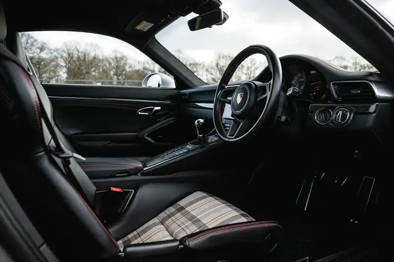 2018 Porsche 911 (991.2) GT3 Touring - Manual-Sold