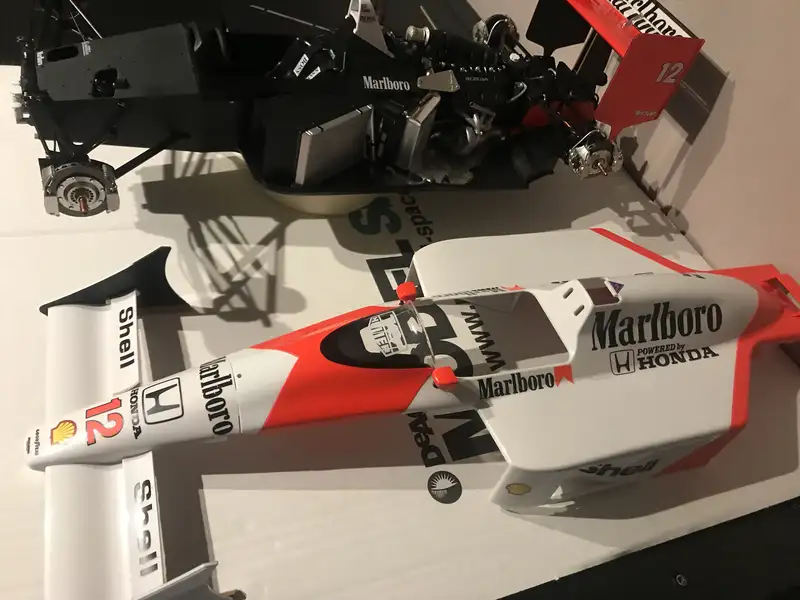 【貴重プラモデル】McLaren Honda MP4/4 8/1 scale MODEL] Weekly McLaren Honda MP4/4 vol.1 DeAGOSTINE 1:8 1/8