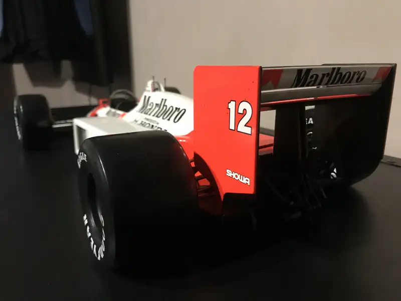 Iconic Auctioneers | McL l ndMP4/4d1:8thd c dHigh ydD t i