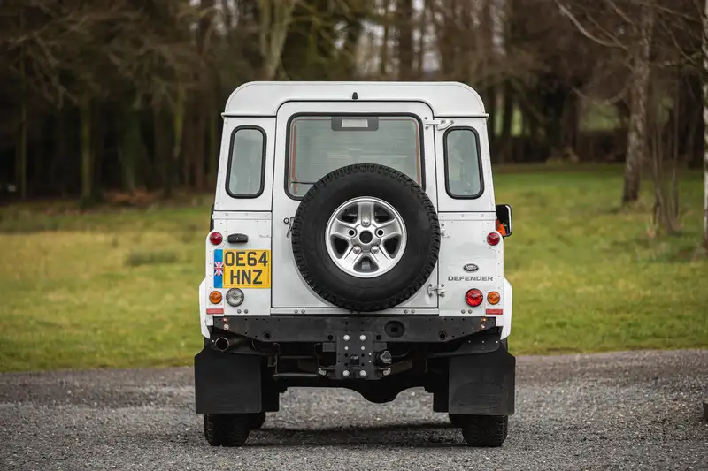 2014 Land Rover Defender 110 2.2-Litre Station Wagon (7-seat-Sold