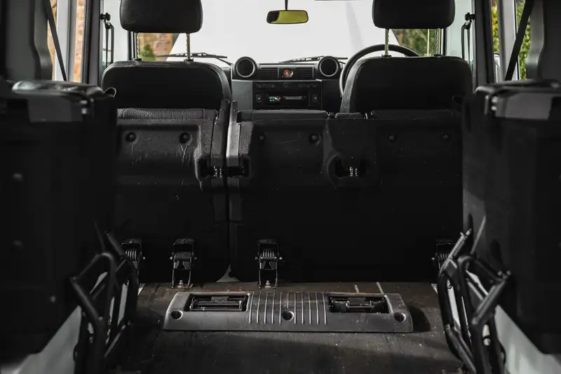 2014 Land Rover Defender 110 2.2-Litre Station Wagon (7-seat-Sold