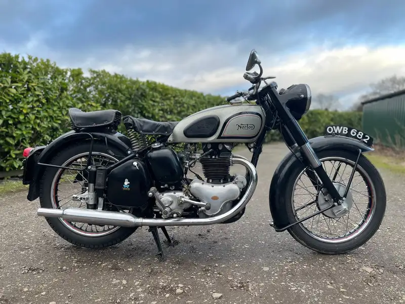 1952 Norton Model Dominator 497cc-Sold
