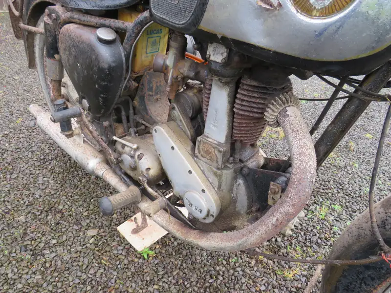 Iconic Auctioneers | c1954 BSA B31 349cc-Sold