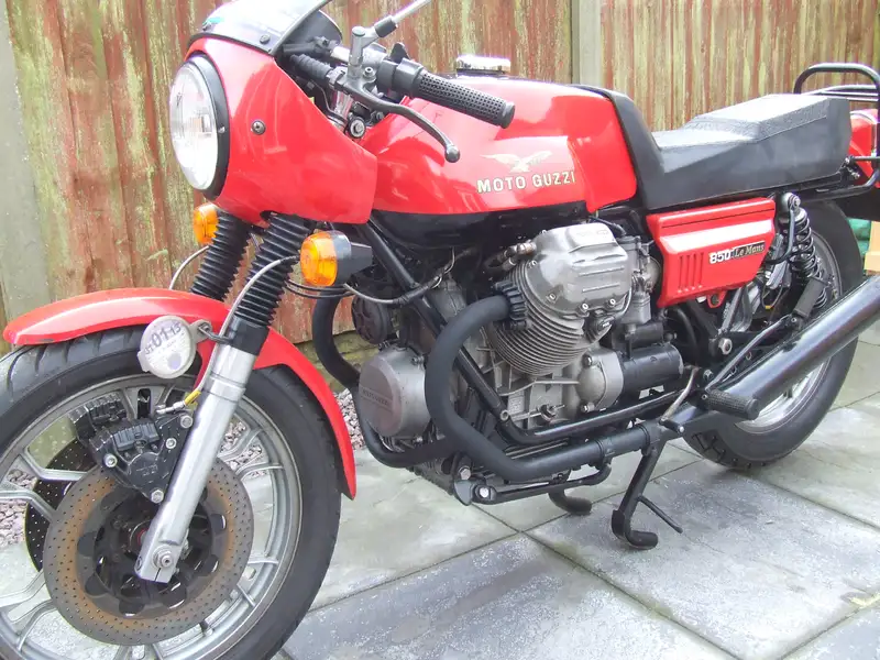 1976 Moto Guzzi Le Mans 850cc-Sold