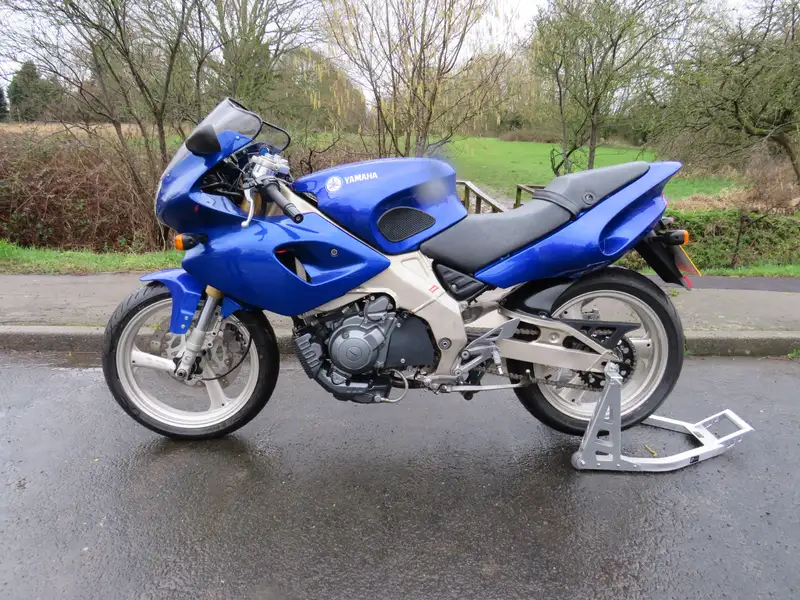 1996 Yamaha SZR 660 659cc-For Sale