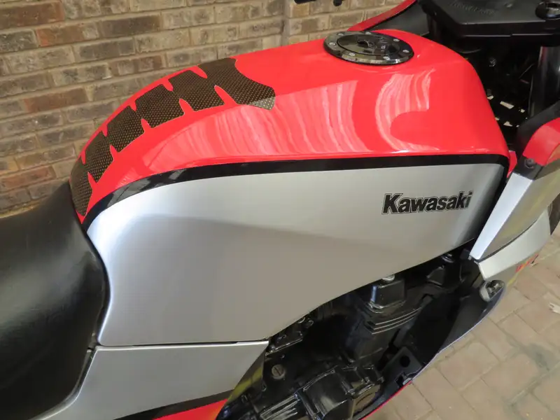 1986 Kawasaki GPZ900R 908cc-Sold