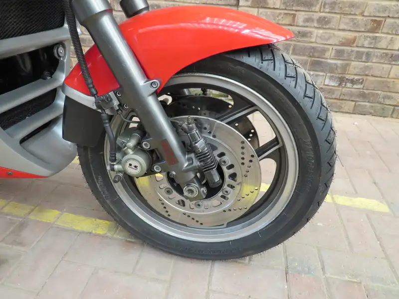 1986 Kawasaki GPZ900R 908cc-Sold