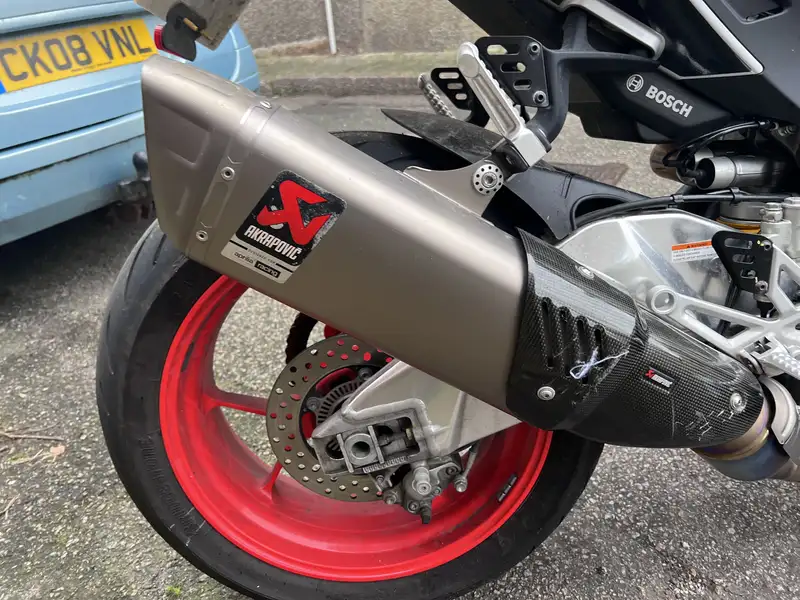 2019 Aprilia Tuono V4 Factory 1,077cc-Sold