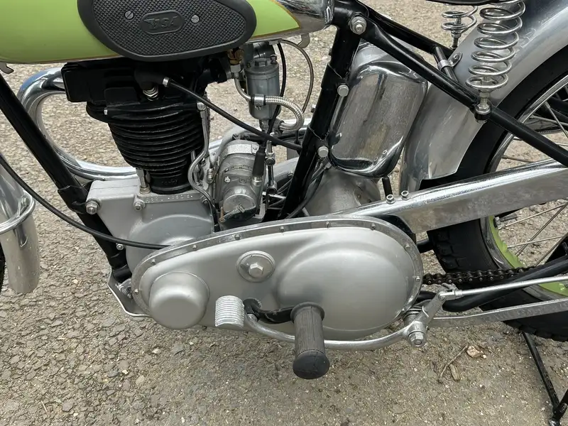 1937 BSA B24 OHV Empire 350cc-For Sale