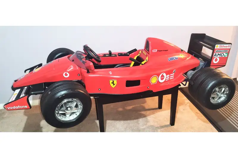 Iconic Auctioneers | Formula 1-Style Ferrari Electric Childrens
