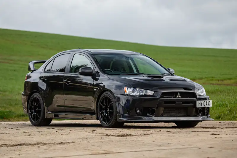 Iconic Auctioneers | 2010 Mitsubishi Lancer Evolution X FQ-400