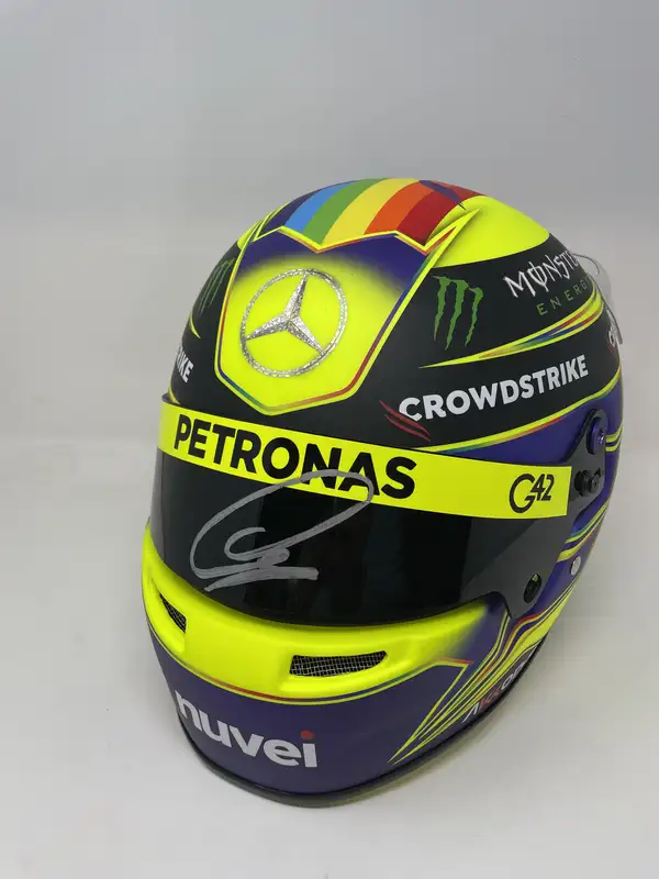 Lewis Hamilton Replica 2023 Helmet with Signature to Visor T-For Sale