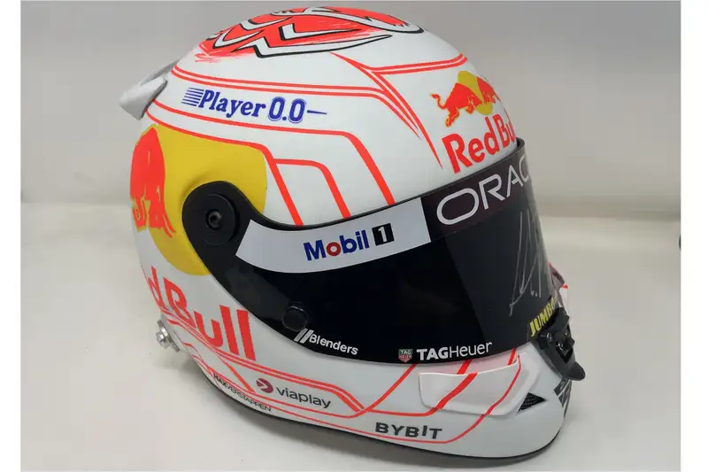 Max Verstappen Replica Japanese Grand Prix 2023 Helmet Signe-Sold