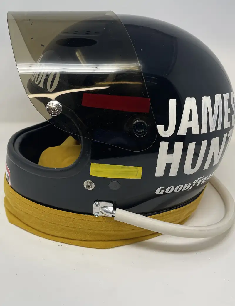 Bell Racestar 2 James Hunt Replica Helmet Complete with Fire-For Sale