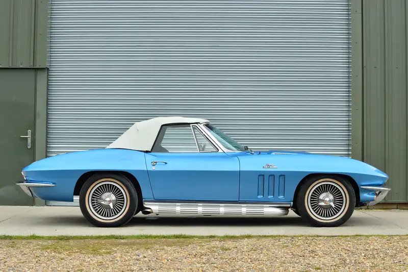 1966 Chevrolet Corvette Stingray 427ci Convertible (C2)-For Sale