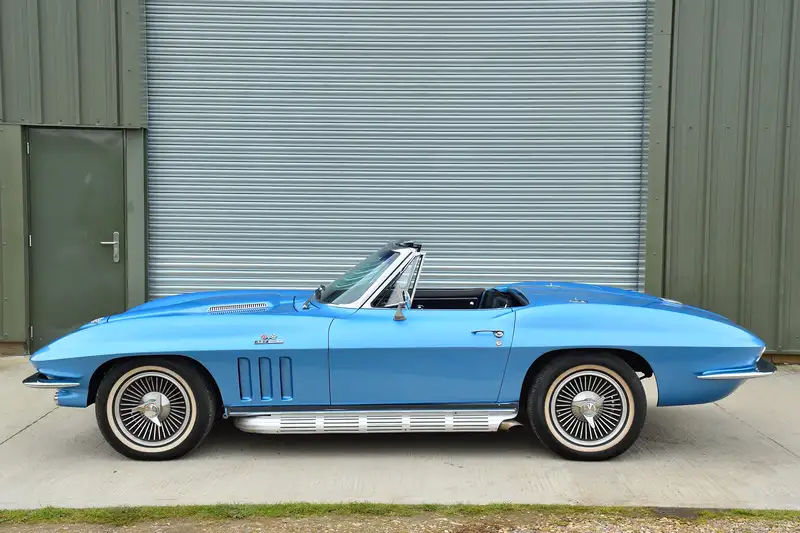 1966 Chevrolet Corvette Stingray 427ci Convertible (C2)-For Sale