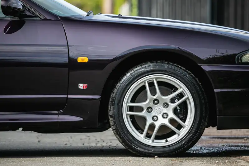1995 Nissan Skyline R33 GT-R V-Spec I-For Sale