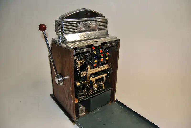Jennings One-Armed Bandit