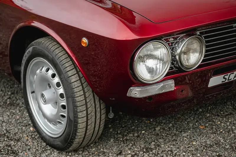 1975 Alfa Romeo GTV 2000 (105.22) -Sold