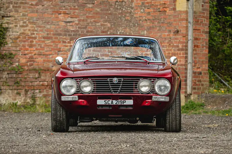 1975 Alfa Romeo GTV 2000 (105.22) -Sold