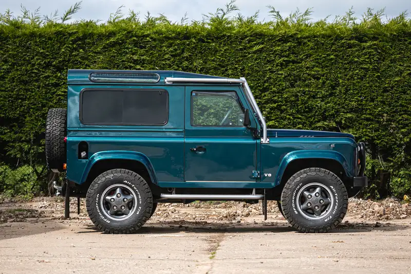 1999  Land Rover Defender 90 4-litre V8 50th Anniversary LE -For Sale