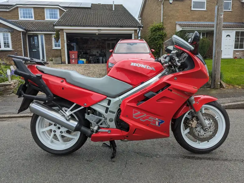 1990 Honda VFR 750 F-L 748cc-Sold