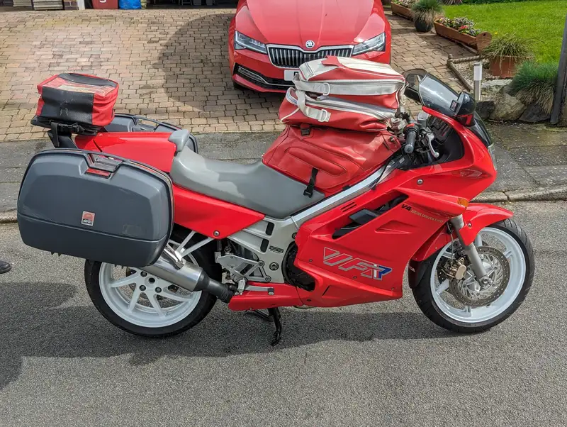 1990 Honda VFR 750 F-L 748cc-Sold
