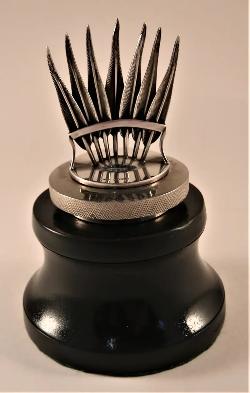 Solid Silver 'Seven Feathers' Automobile Radiator/Bonnet Mas-For Sale