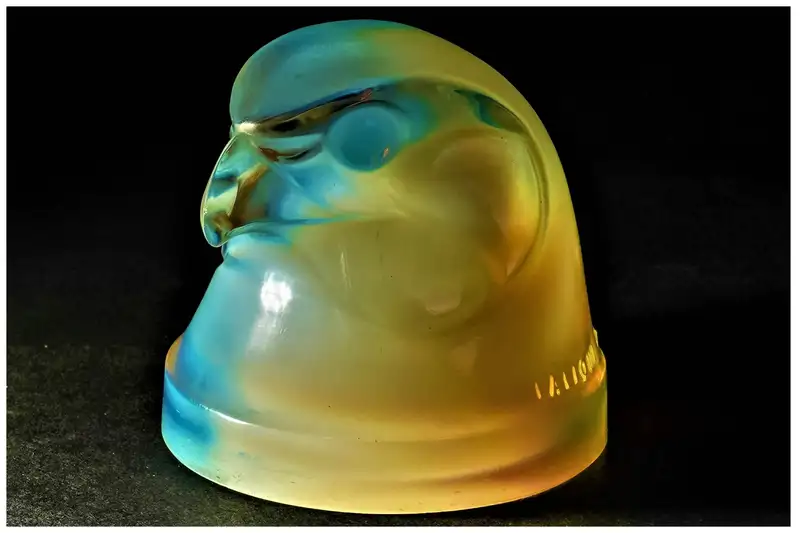 Extremely Rare 'Tete d'Epervier' Car Mascot in Blue/Amber Op-For Sale
