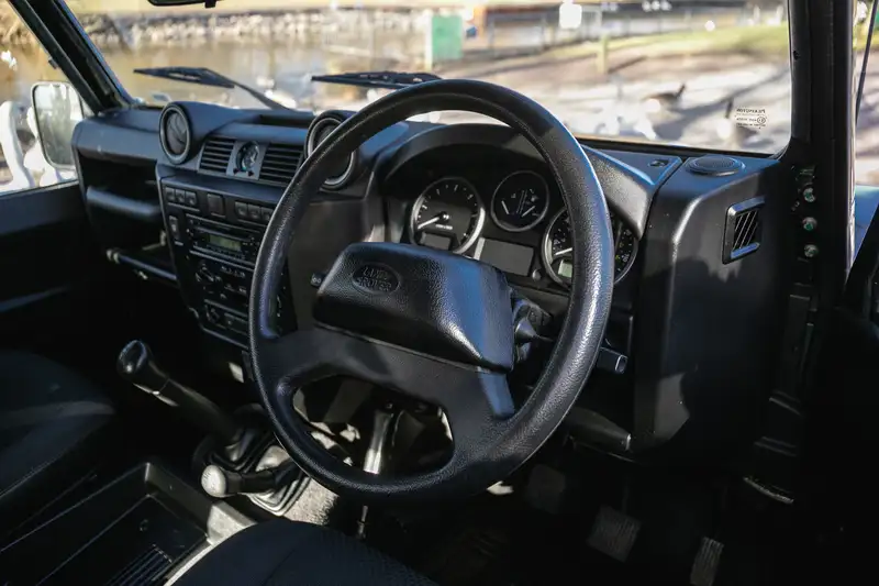 2008 Land Rover Defender 90 TDCi 2.4 County Station Wagon-Sold