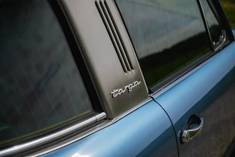 1975 Porsche 911S Targa-Sold