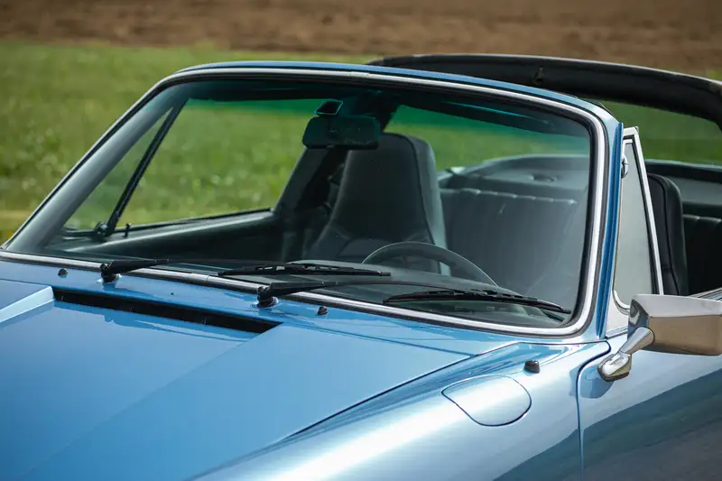 1975 Porsche 911S Targa-Sold