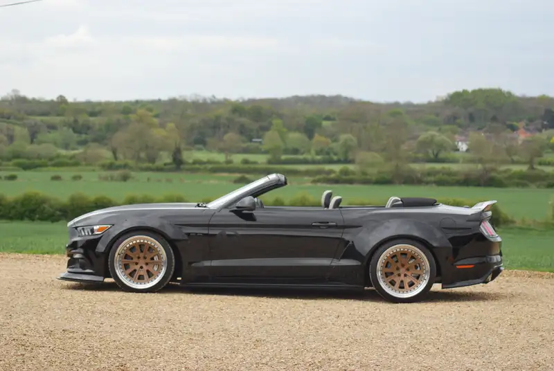 2017 Ford Mustang 5.0-Litre V8 GT Convertible 'Liberty Walk'-For Sale