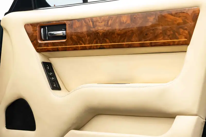 1995 Aston Martin Virage Volante 5.3-Litre 'Cosmetic Wide-Bo-Sold