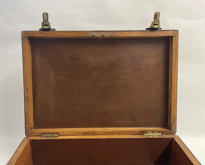 Dispatch Case Bearing the Insignia of the Royal Rifle Corps