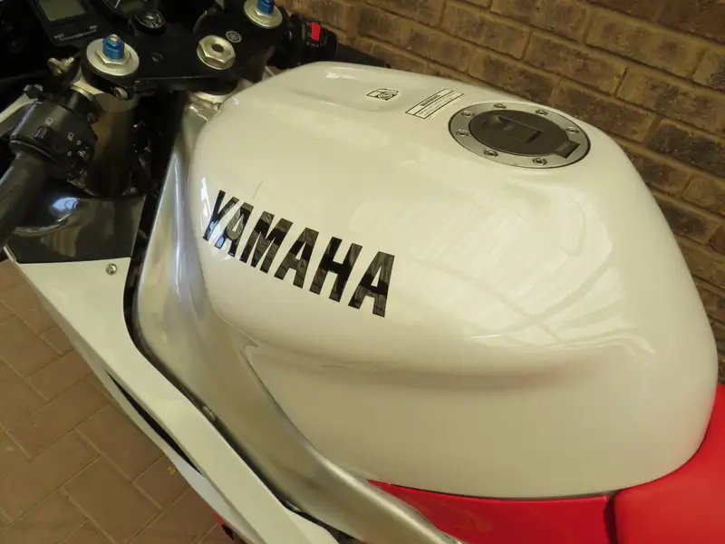 1999 Yamaha YZF-R1 998cc-Sold