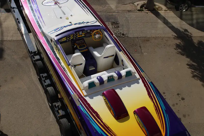 2004 Cigarette 36 Gladiator-Sold