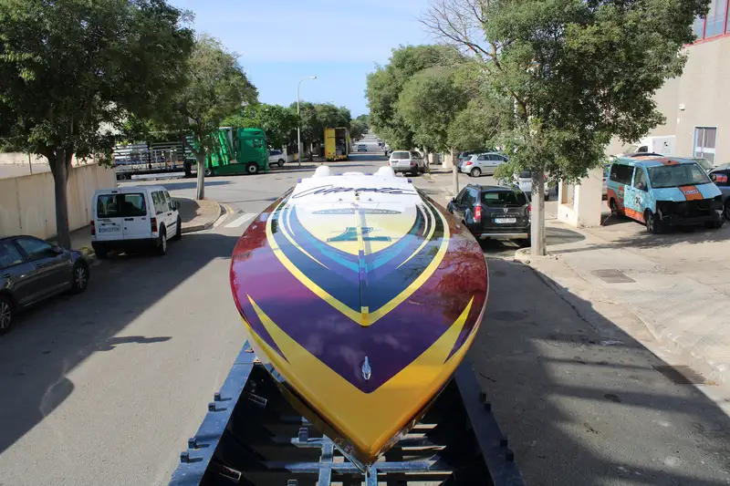 2004 Cigarette 36 Gladiator-Sold