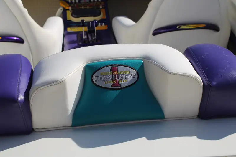 2004 Cigarette 36 Gladiator-Sold