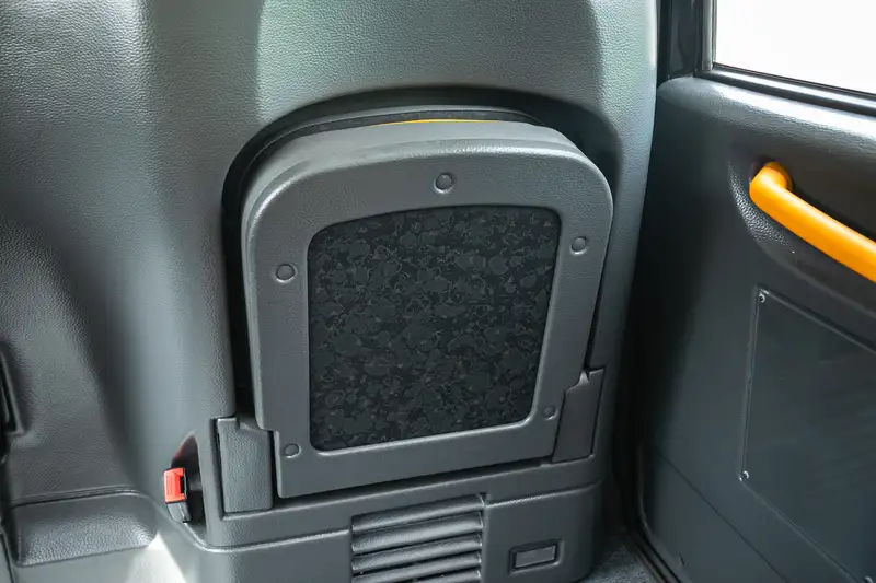 1997 London Taxi International TX1 - 12 Miles from New-Sold
