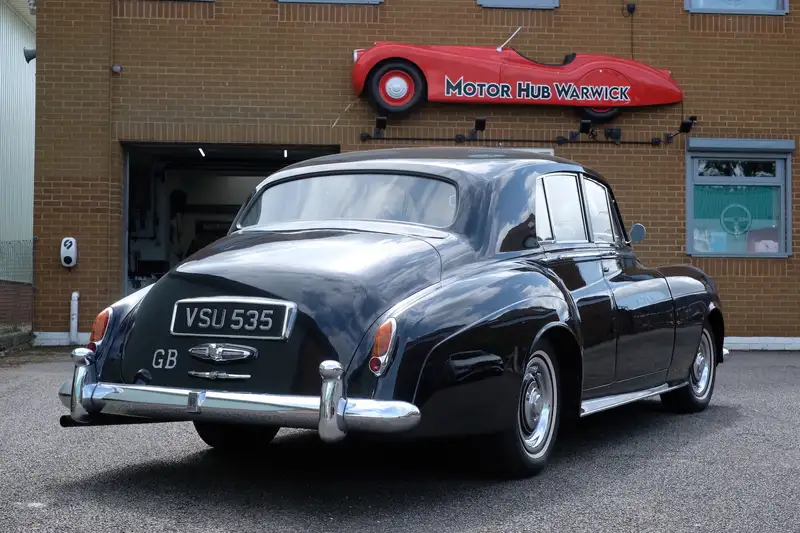1961 Rolls-Royce Silver Cloud II-Sold