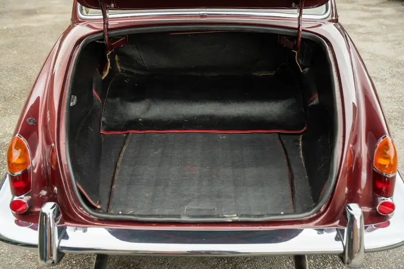 1967 Jaguar 420 4.2-Sold