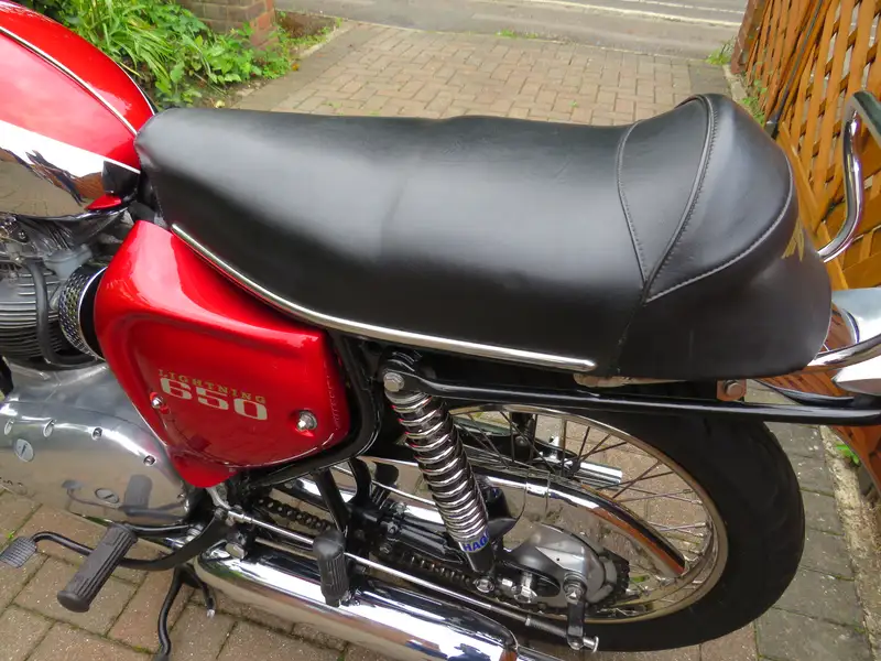 BSA A65 Lightning 654cc-Sold